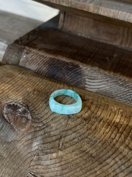 Jade Signet Ring Mable Light Green