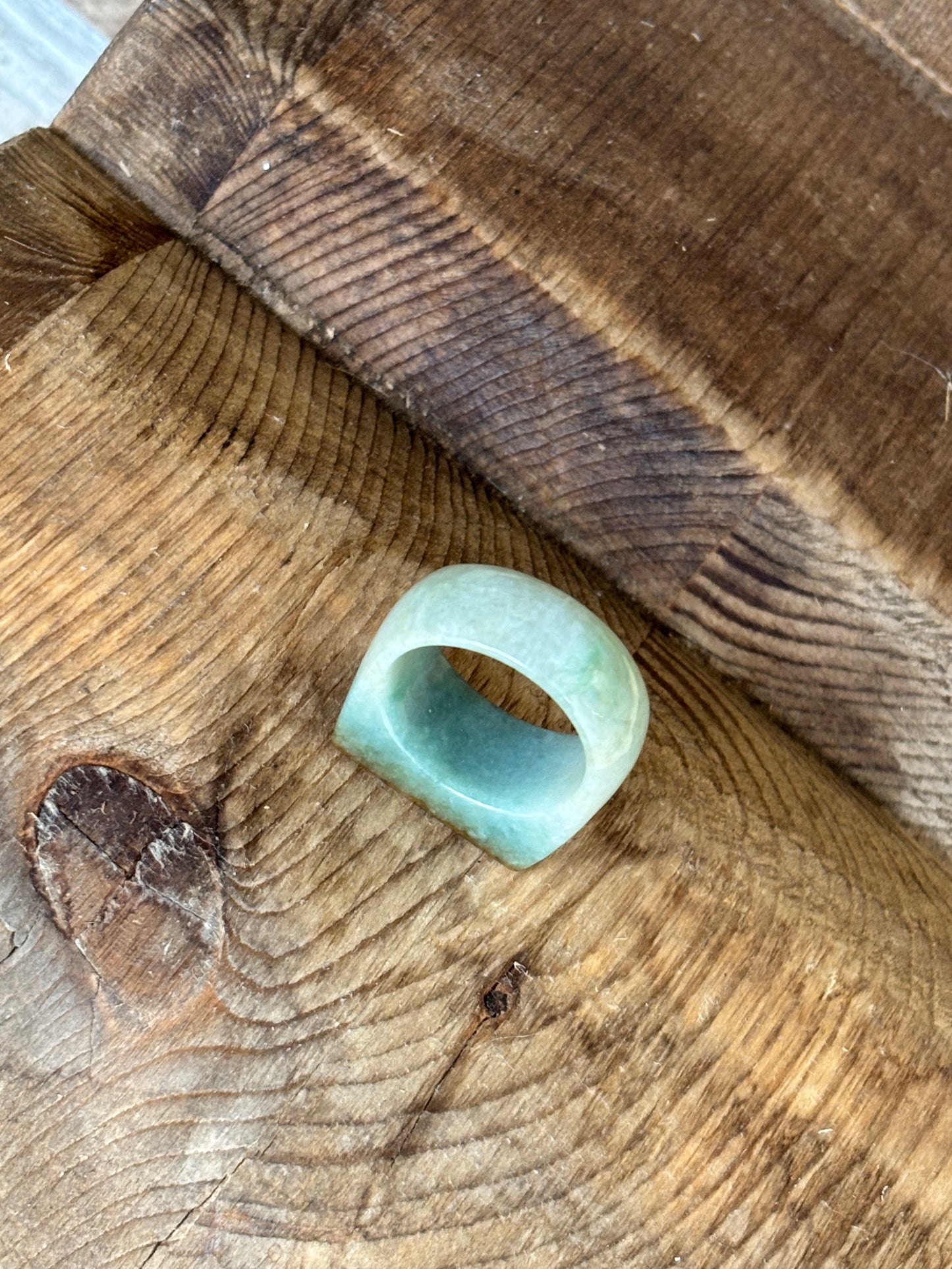Jade Signet Ring Brown X Green
