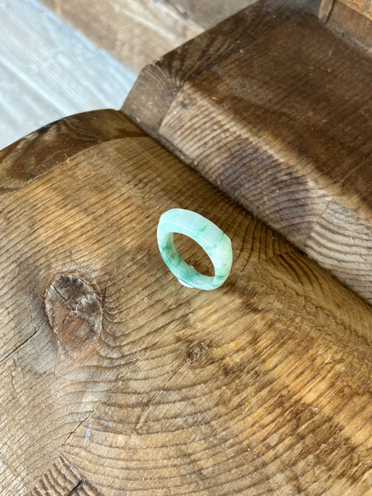 Jade Signet Ring Mable Light Green